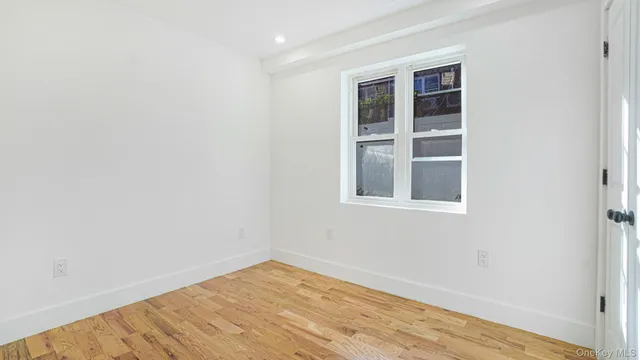 $1,200,000 | 1011 East 221st Street | Williamsbridge
