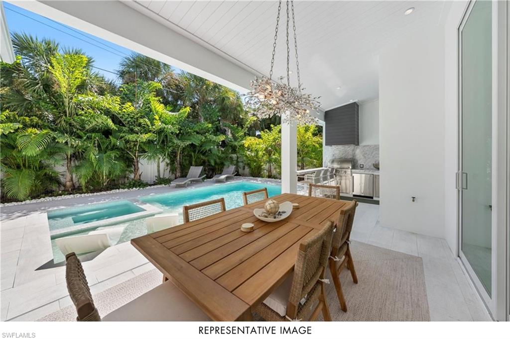 1105 Hollygate Lane Naples, FL 34103 - Photo 18 of 21