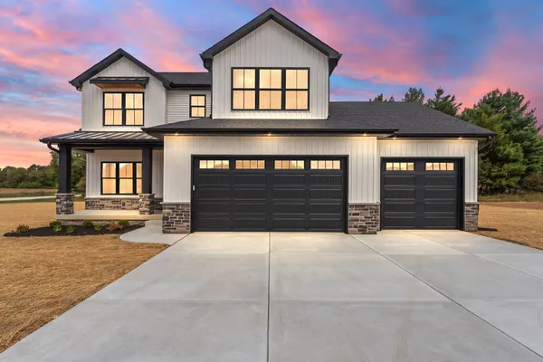 $535,000 | 20 East 780th St Lake Village North, Lake Village, IN 46349
