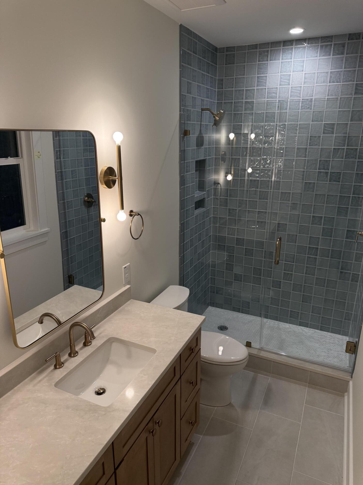 127 Rose Lane Mount Pleasant, SC 29464 - Photo 3 of 7 Bath 3