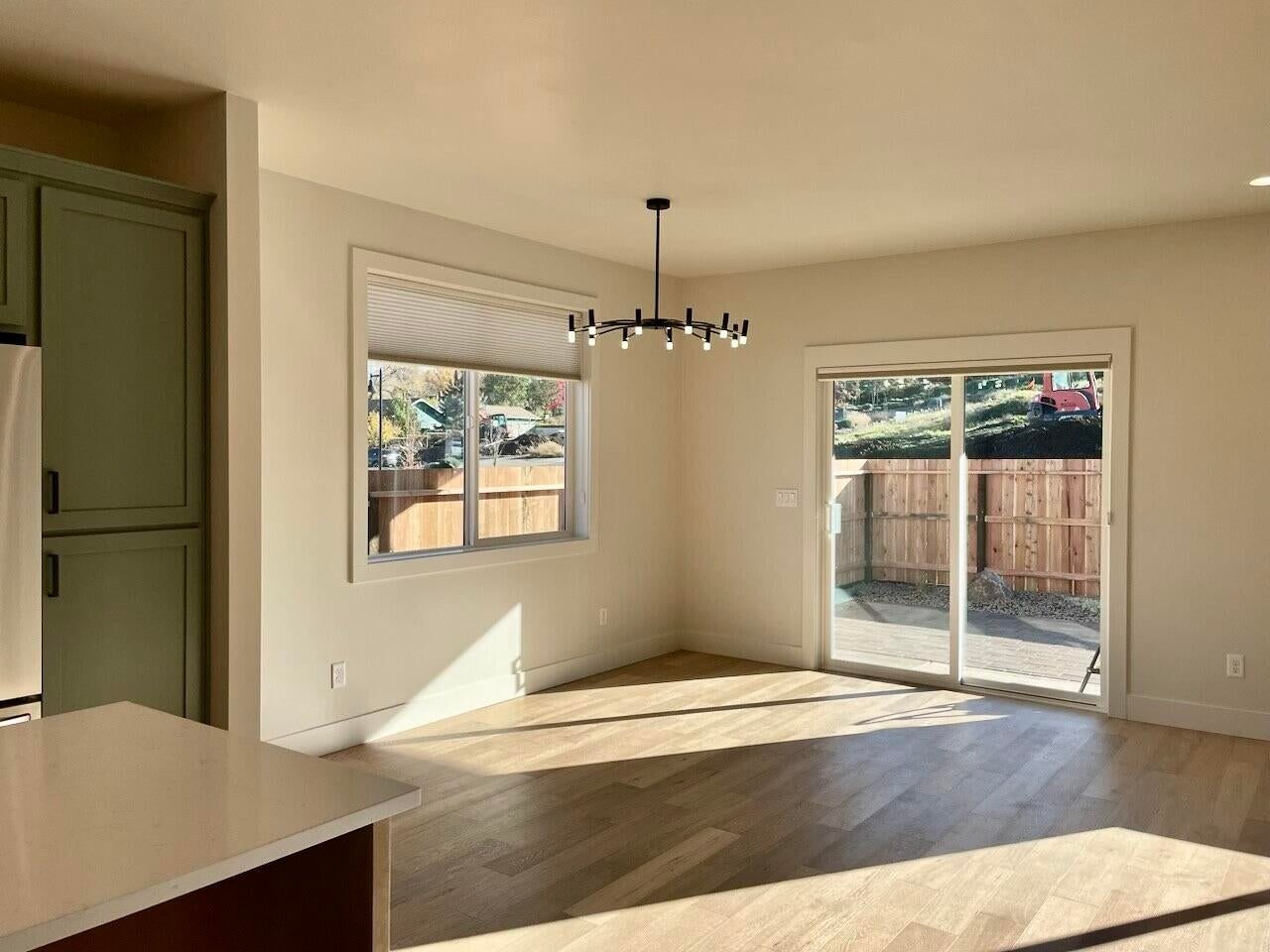 388 Randy Street Ashland, OR 97520 - Photo 12 of 30 Dining Area