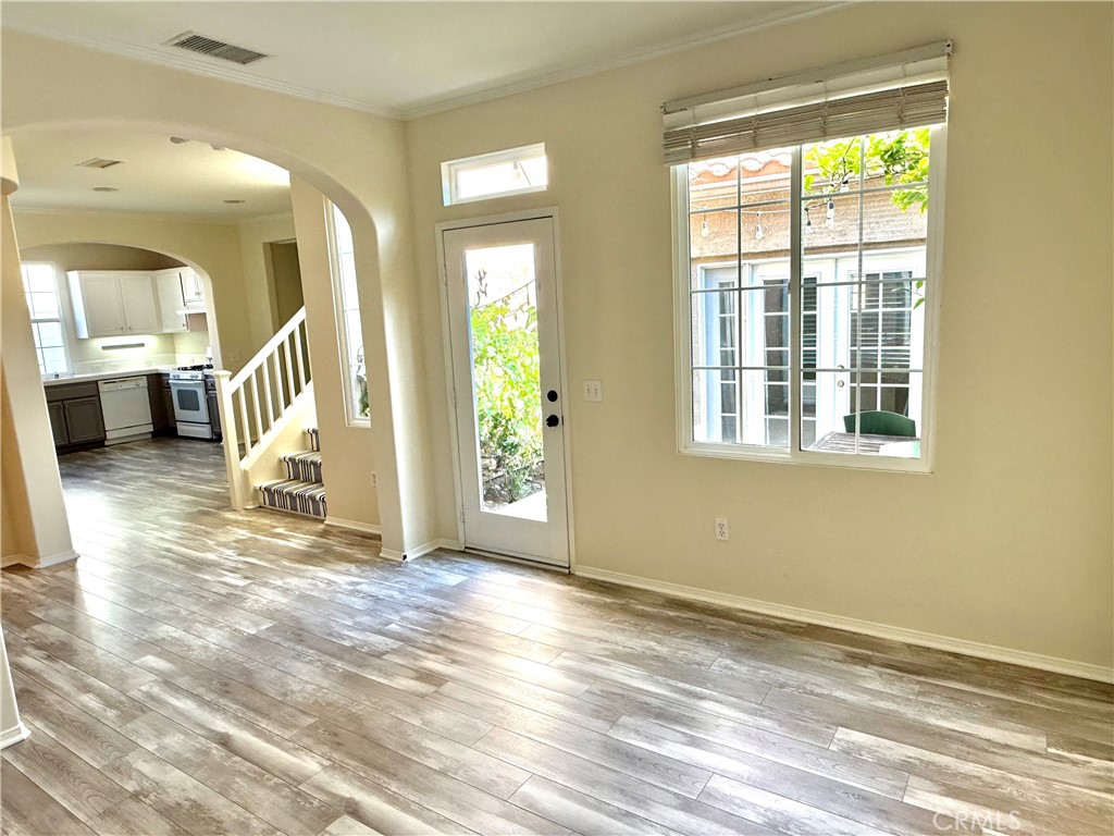 20030 Pienza Lane Porter Ranch, CA 91326 - Photo 2 of 12 Living Room