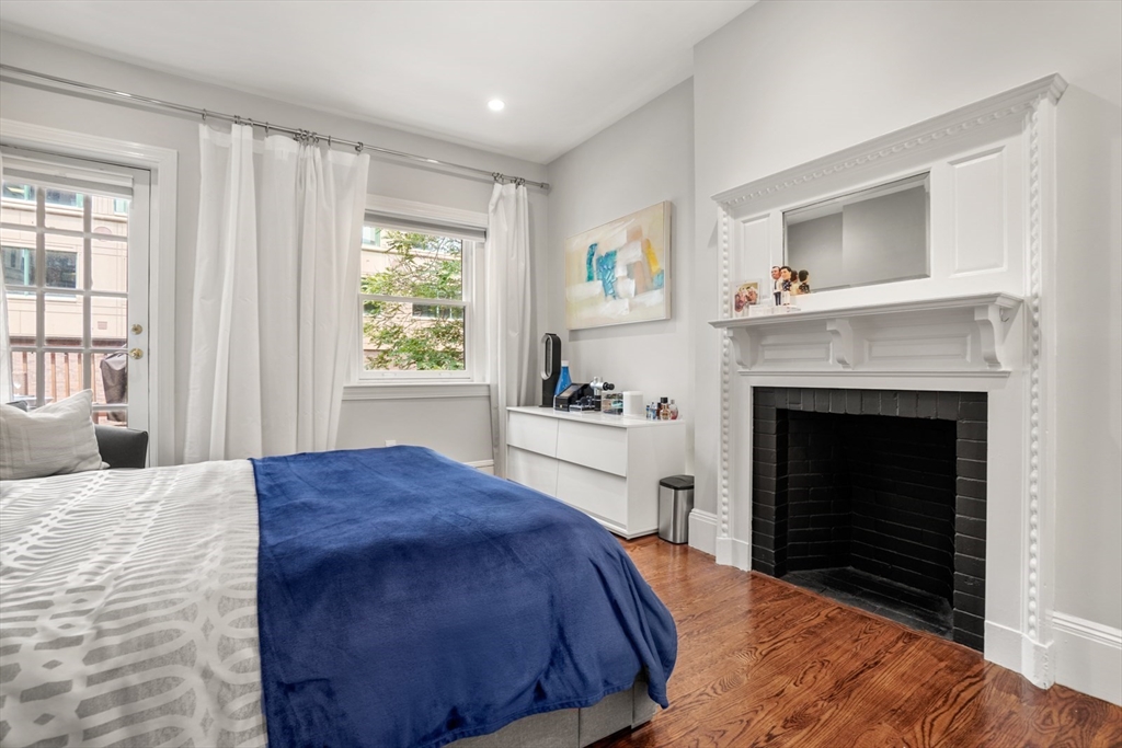 45 St Botolph Street, Unit 203 Boston, MA 02116 - Photo 9 of 17