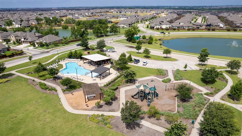 1813 Drover Creek Road Aubrey, TX 76227 - Photo 34 of 36