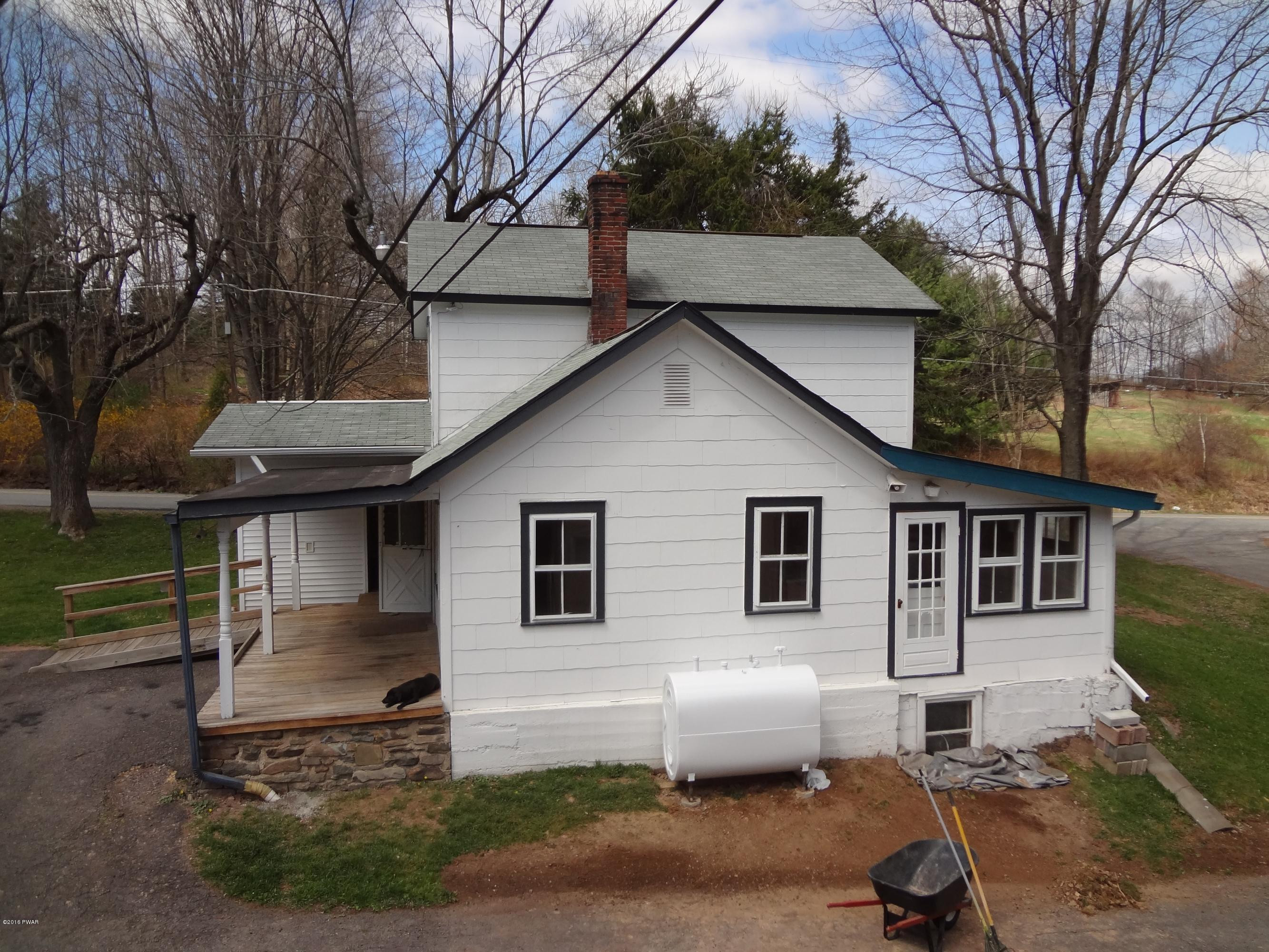 154 Hemlock Grove Road Greentown, PA 18426 - Photo 9 of 49