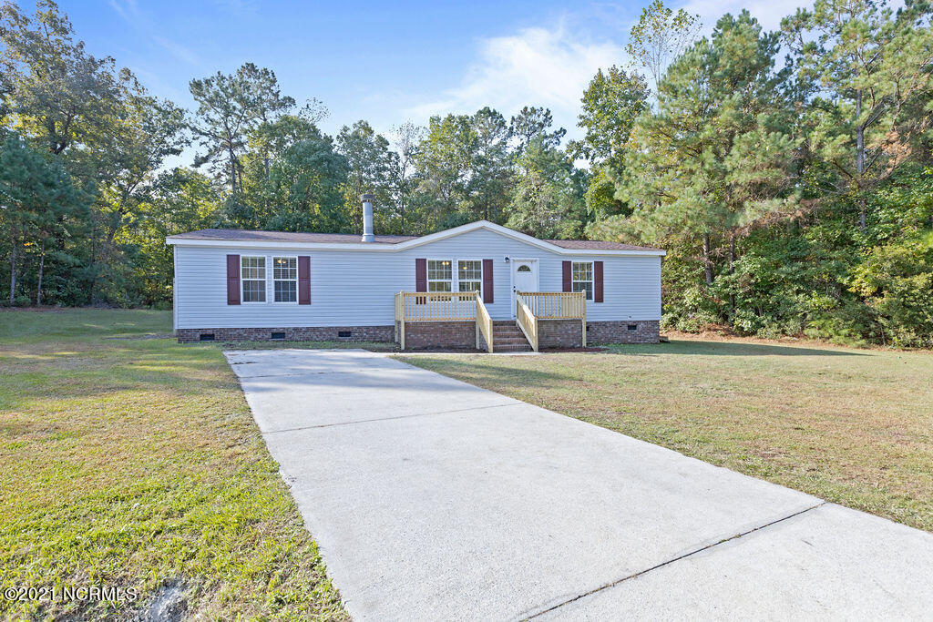 121 Poodle Lane Holly Ridge, NC 28445 - Photo 2 of 27 IMG_6446