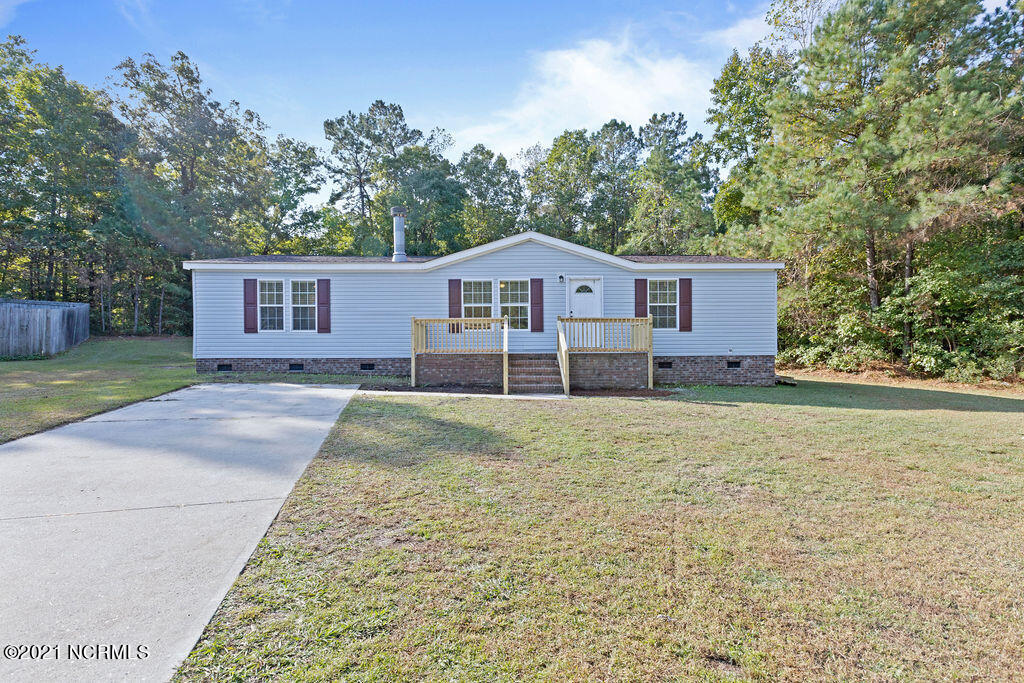 121 Poodle Lane Holly Ridge, NC 28445 - Photo 3 of 27 IMG_6444