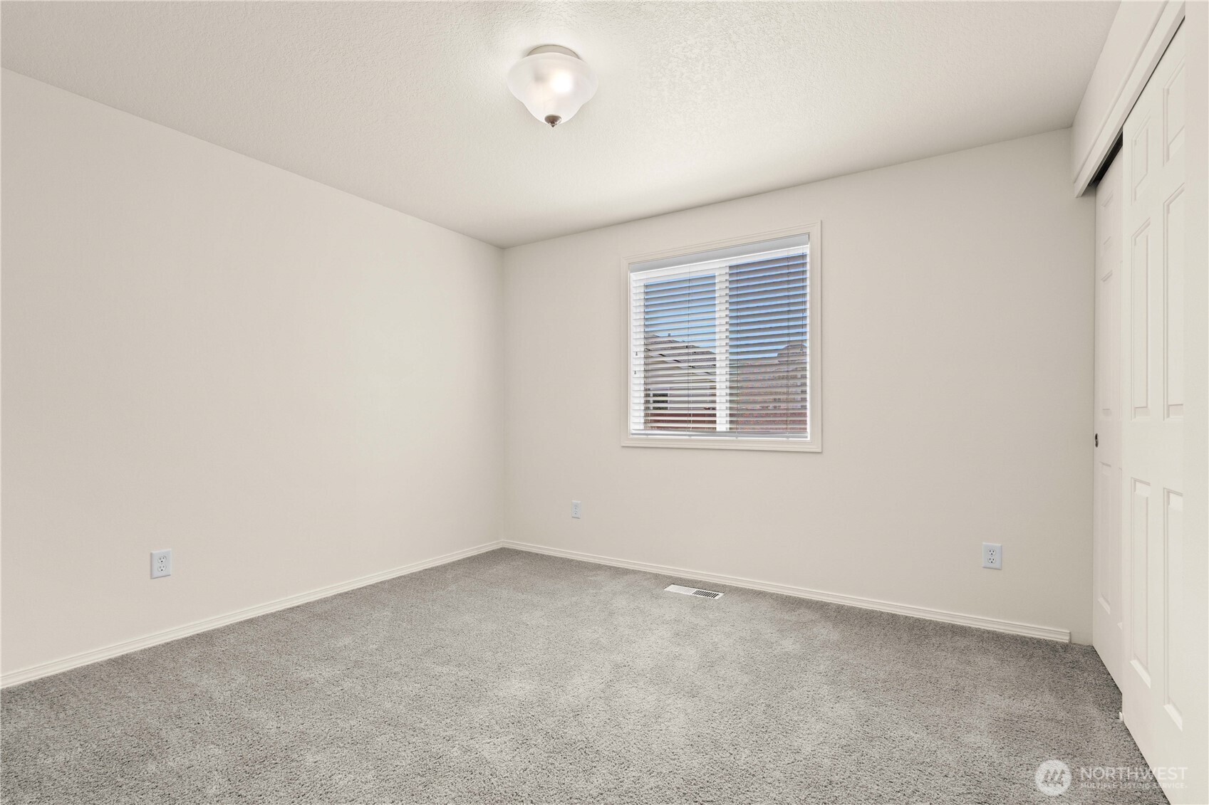 7101 33rd Way Northeast Lacey, WA 98516 - Photo 25 of 37