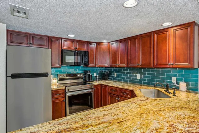 $311,900 | 4613 Lennox Place, Pensacola, FL 32514