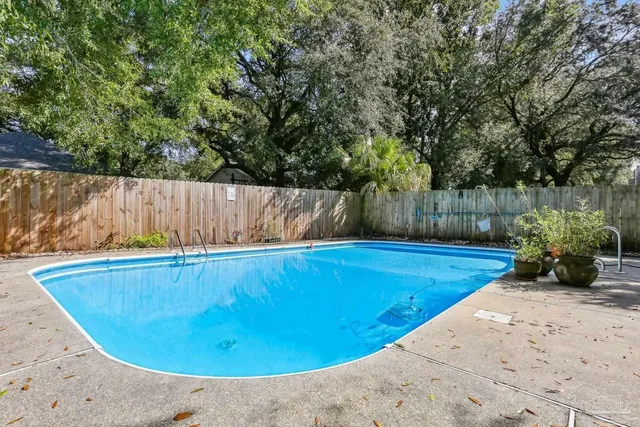 $311,900 | 4613 Lennox Place, Pensacola, FL 32514