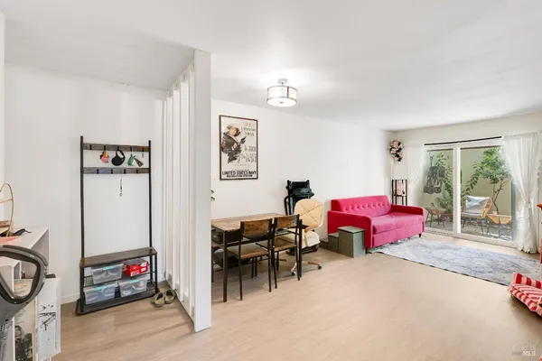 $240,000 | 2100 Laguna Circle, Unit D, Concord, CA 94520