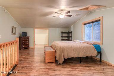 121 Rattlesnake Lane Naches, WA 98937 - Photo 34 of 45 a bed sitting in a spacious bedroom next to a window
