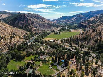 121 Rattlesnake Lane Naches, WA 98937 - Photo 45 of 45 a view of a city with mountains in the background