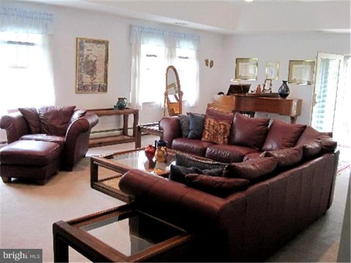 3954 Spring Valley Road Doylestown, PA 18902 - Photo 17 of 25