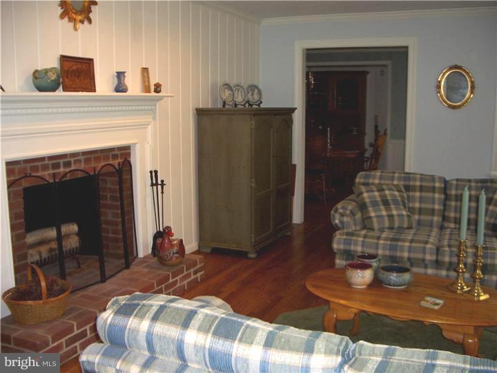 3954 Spring Valley Road Doylestown, PA 18902 - Photo 2 of 25 Living Room