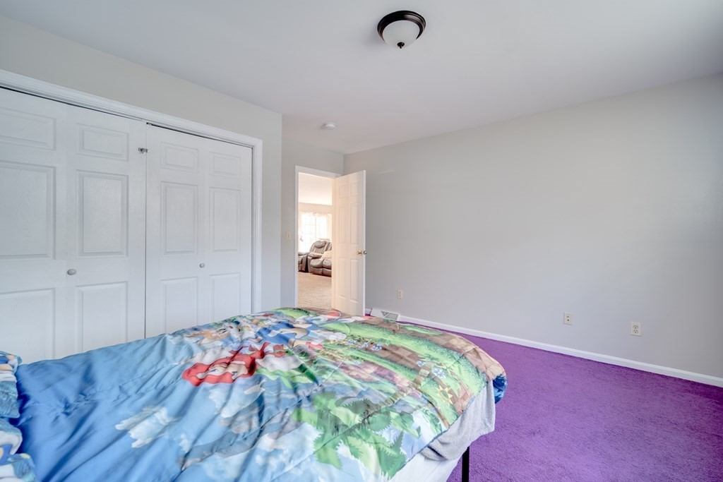 203 Ambrose Street Springfield, MA 01109 - Photo 17 of 30