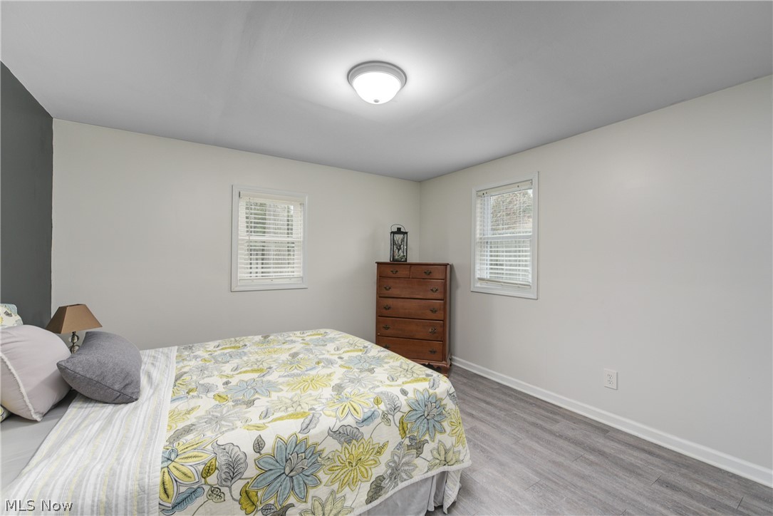 237 Vineyard Road Avon Lake, OH 44012 - Photo 14 of 27 Bedroom 2 - with private bathroom.