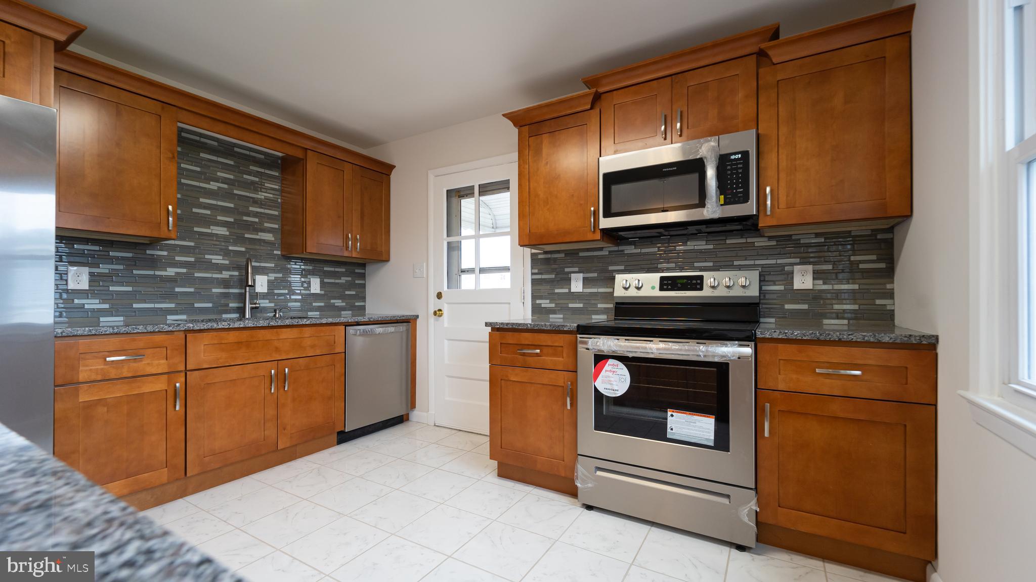 1212 Black Friars Road Catonsville, MD 21228 - Photo 14 of 38 Gallery Image 14