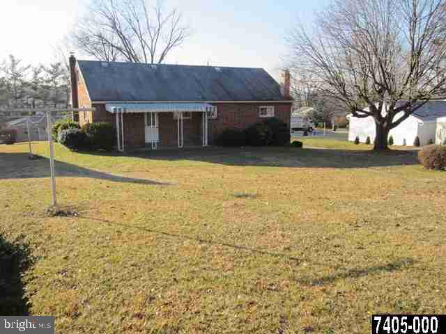 21 Merrin Road York, PA 17402 - Photo 19 of 25 Gallery Image 19