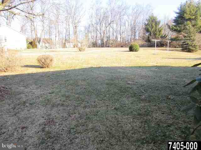 21 Merrin Road York, PA 17402 - Photo 20 of 25 Gallery Image 20