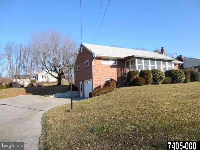 21 Merrin Road York, PA 17402 - Photo 22 of 25 Gallery Image 22