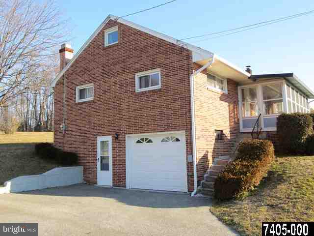 21 Merrin Road York, PA 17402 - Photo 24 of 25 Gallery Image 24