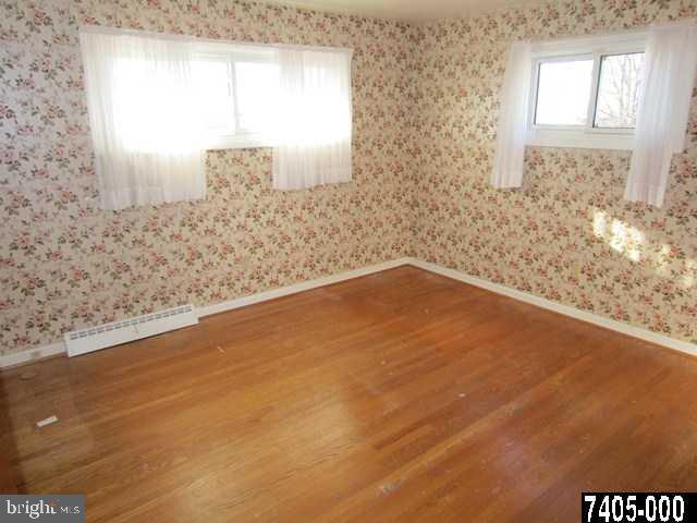 21 Merrin Road York, PA 17402 - Photo 10 of 25 Gallery Image 10