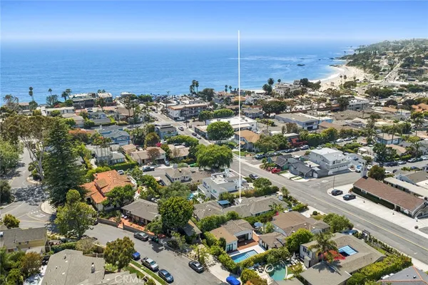 $3,995,000 | 455 Legion Street, Laguna Beach, CA 92651