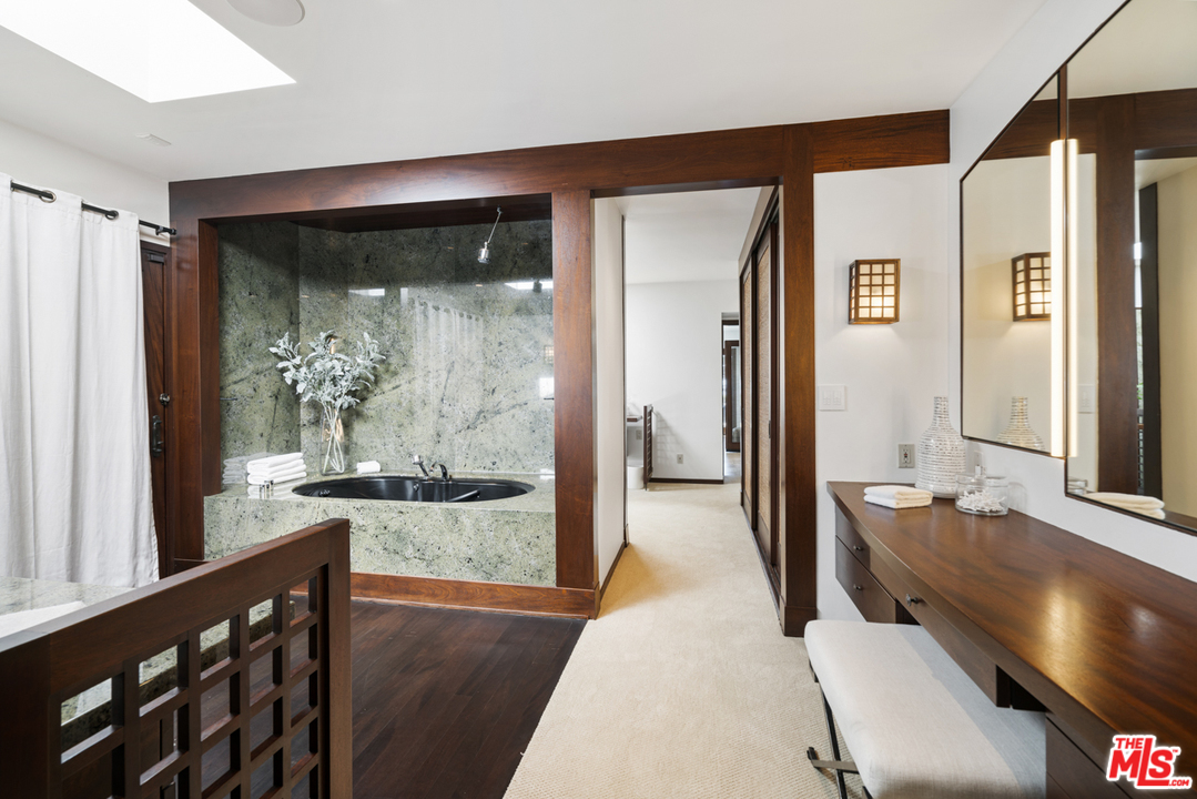 7221 Birdview Avenue Malibu, CA 90265 - Photo 12 of 34