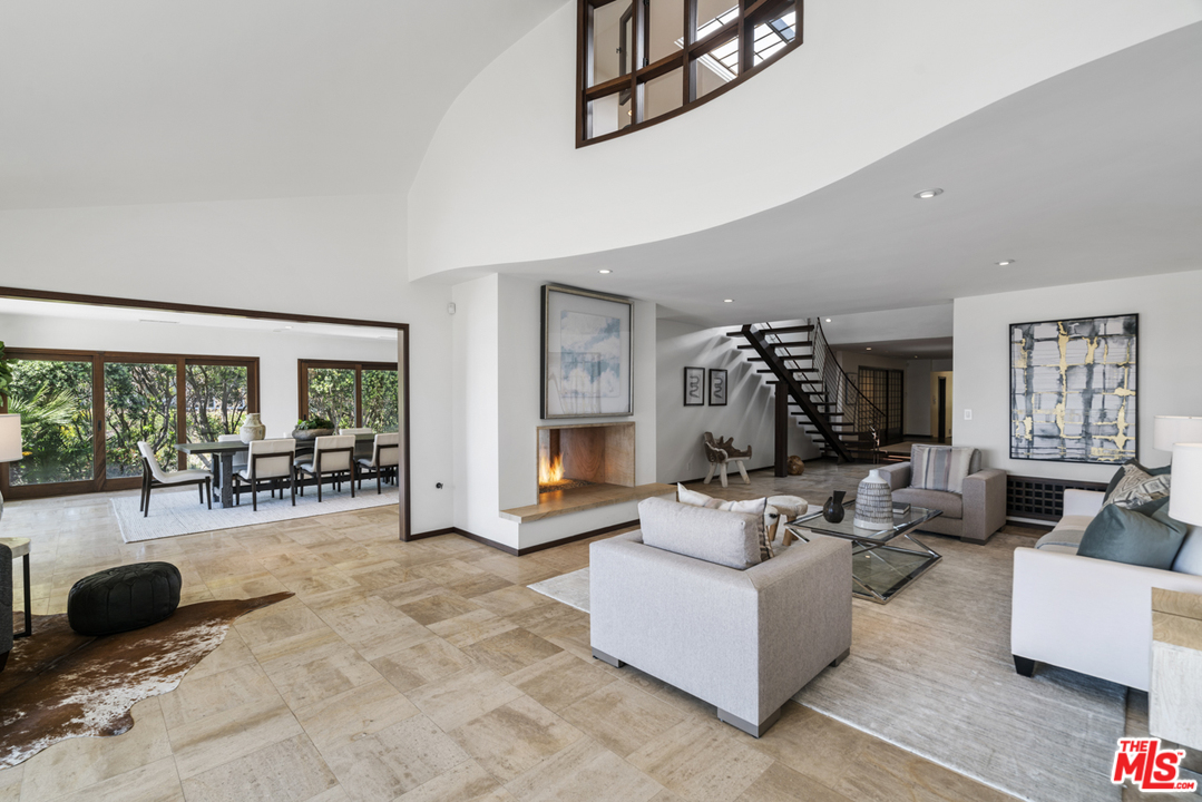 7221 Birdview Avenue Malibu, CA 90265 - Photo 8 of 34