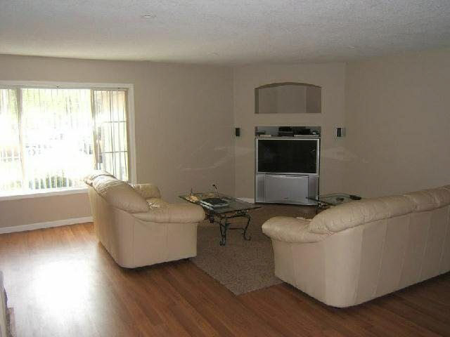 2900 North Bay View Road Angola, IN 46703 - Photo 3 of 13 Gallery Image 3