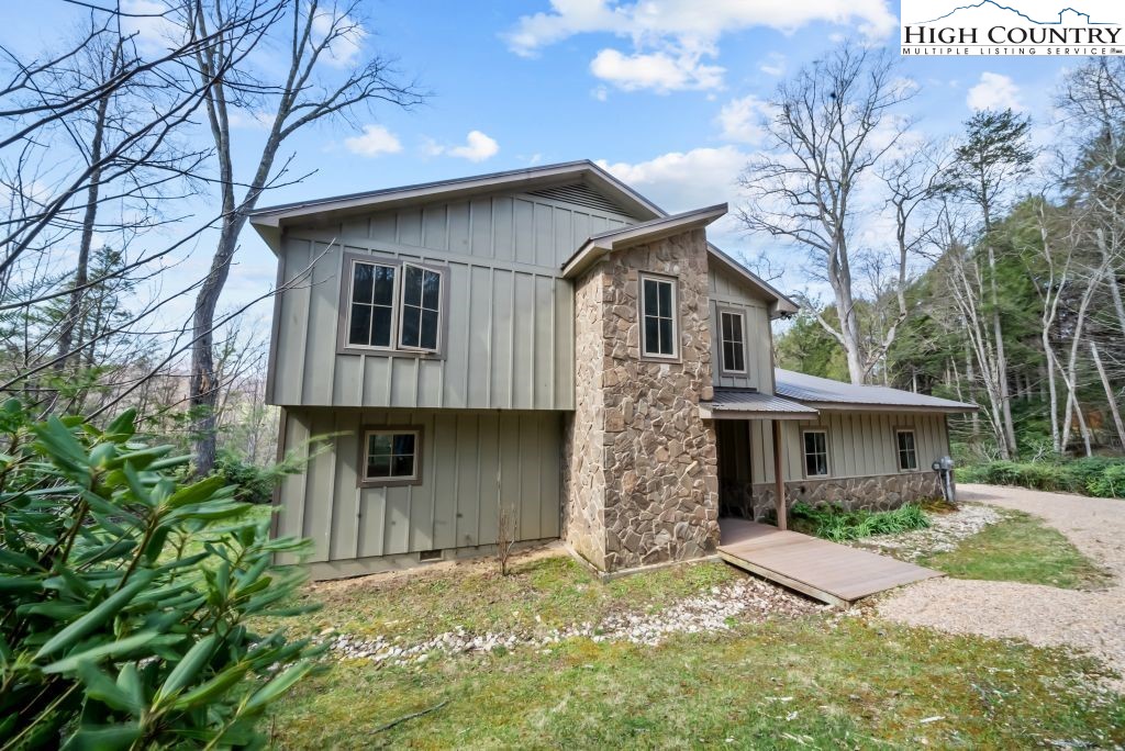 342 Ripshin Lake Road Roan Mountain, TN 37687 - Photo 49 of 50 Gallery Image 49