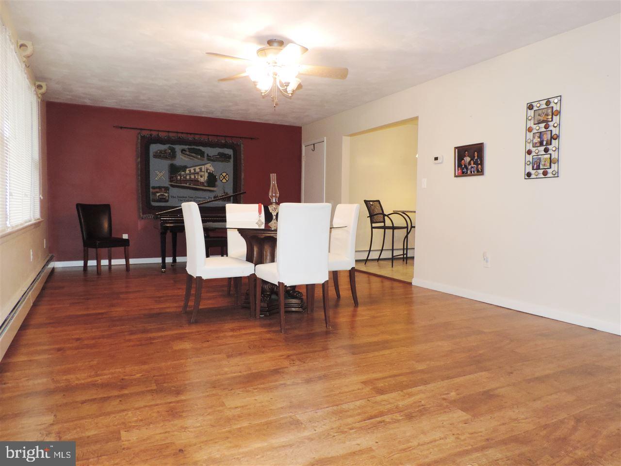1749 Jefferson Road Spring Grove, PA 17362 - Photo 4 of 24