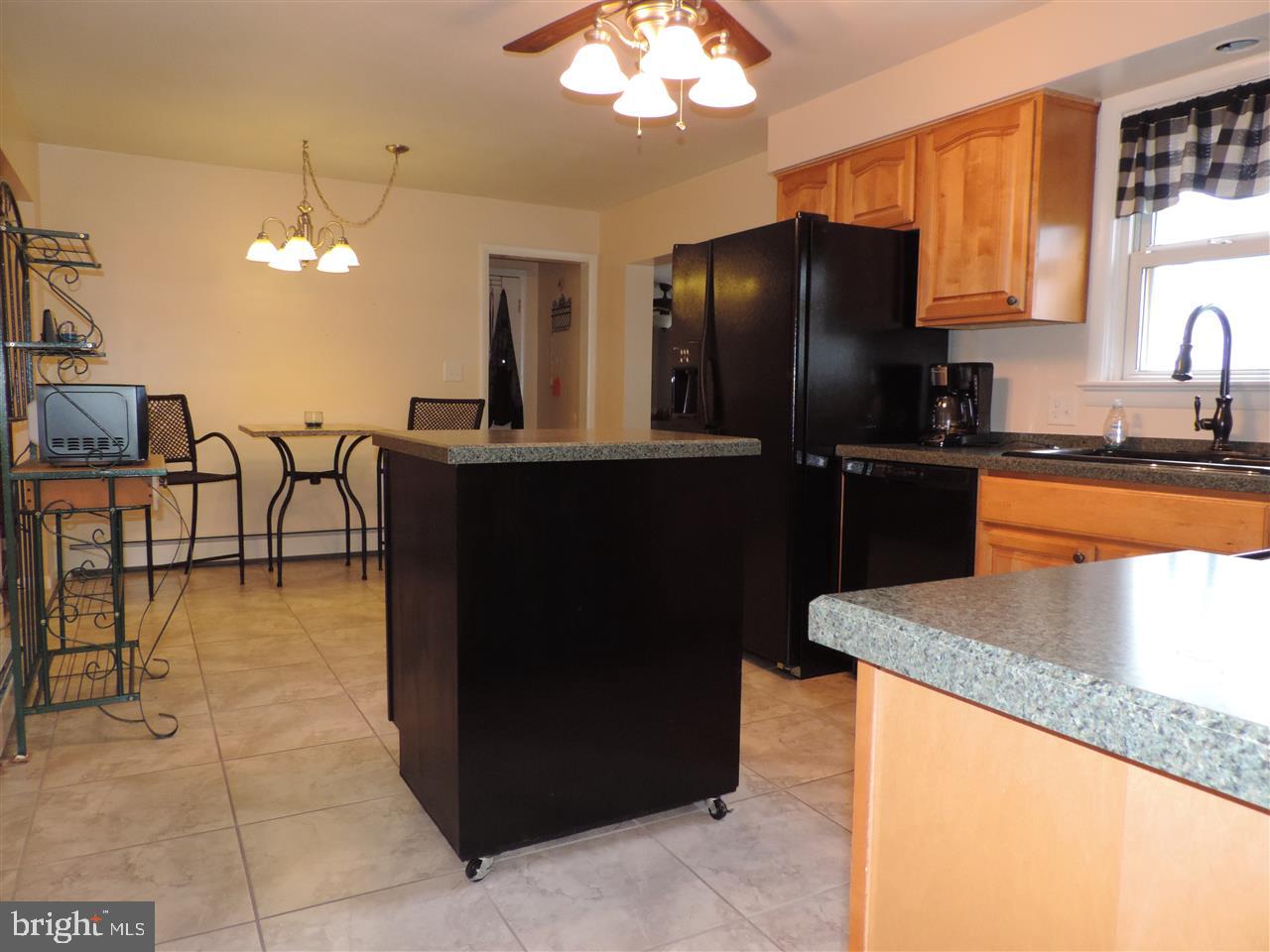1749 Jefferson Road Spring Grove, PA 17362 - Photo 8 of 24