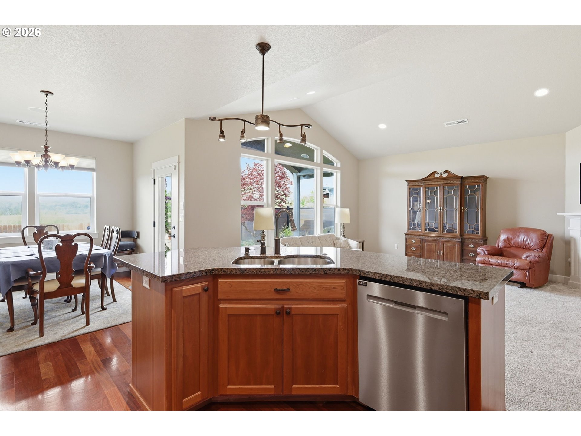 1165 Swale Ridge Loop Creswell, OR 97426 - Photo 10 of 31 Gallery Image 10
