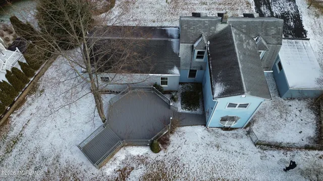 a view of a lake and outdoor space