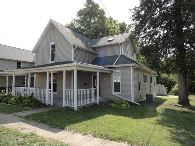 208 South Front Street Rensselaer, IN 47978 - Photo 1 of 35 Gallery Image 1