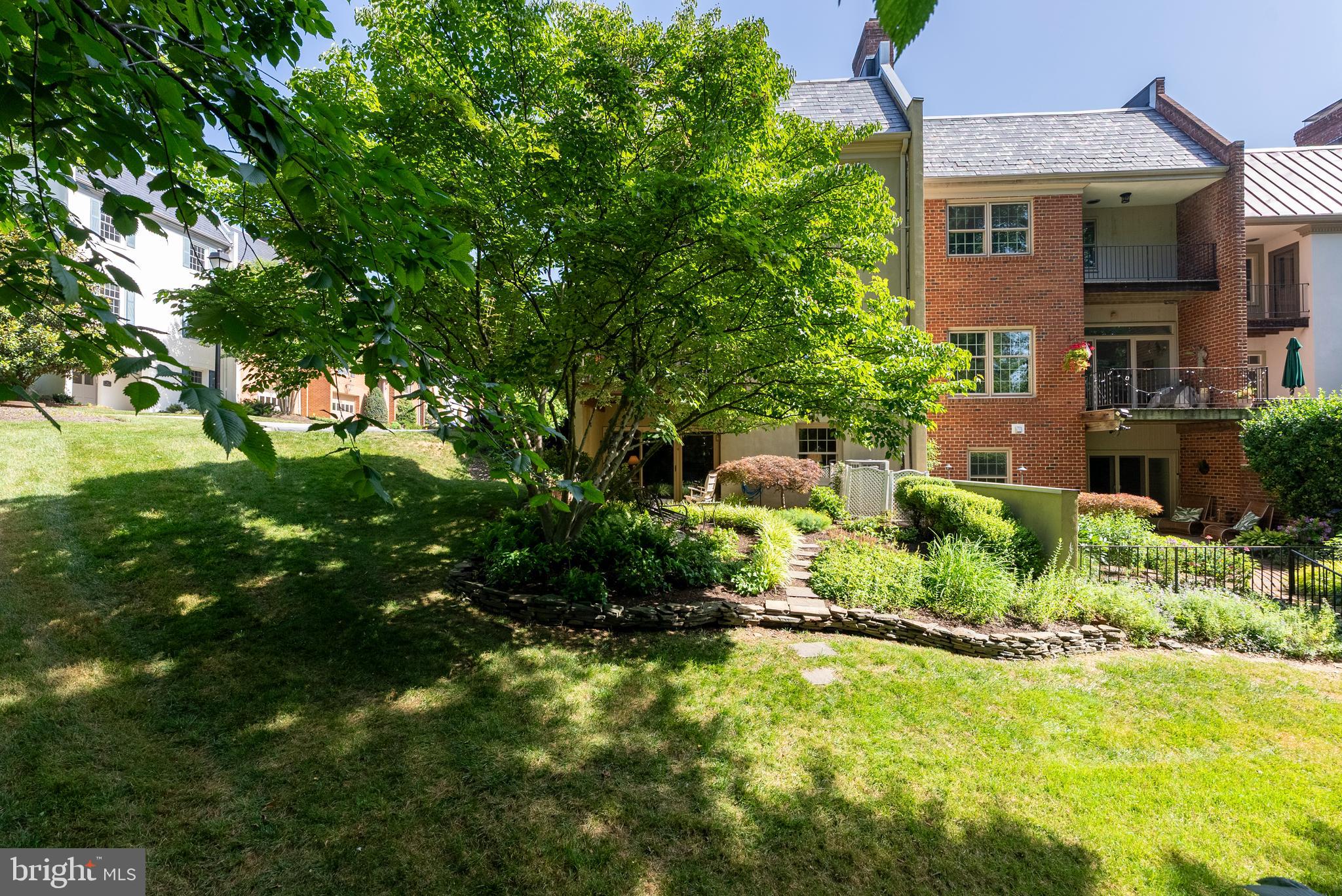 8001 Strauff Road, Unit 19 Baltimore, MD 21204 - Photo 49 of 54 Rear of Property