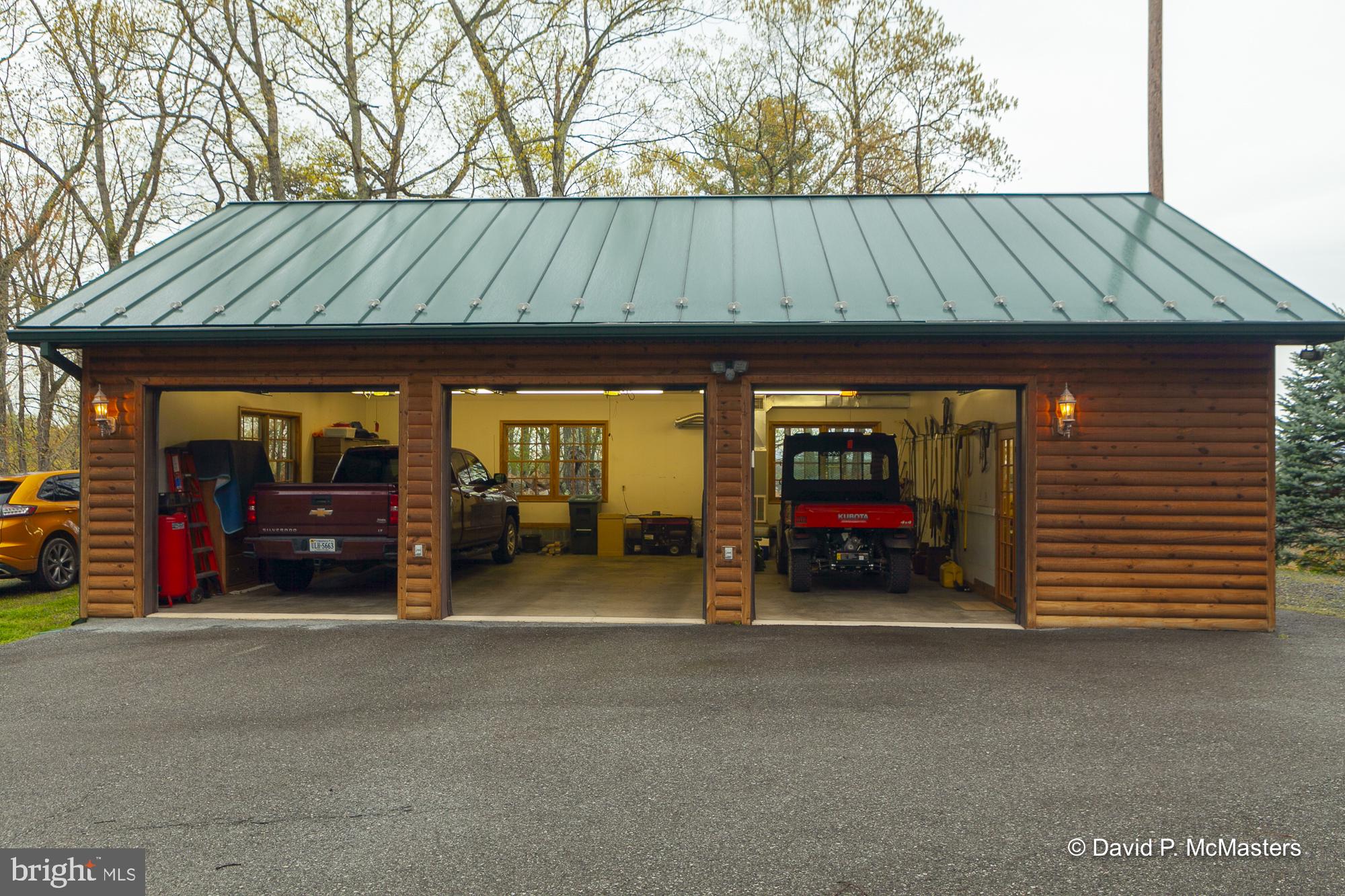 11600 Valley Road Berkeley Springs, WV 25411 - Photo 12 of 113