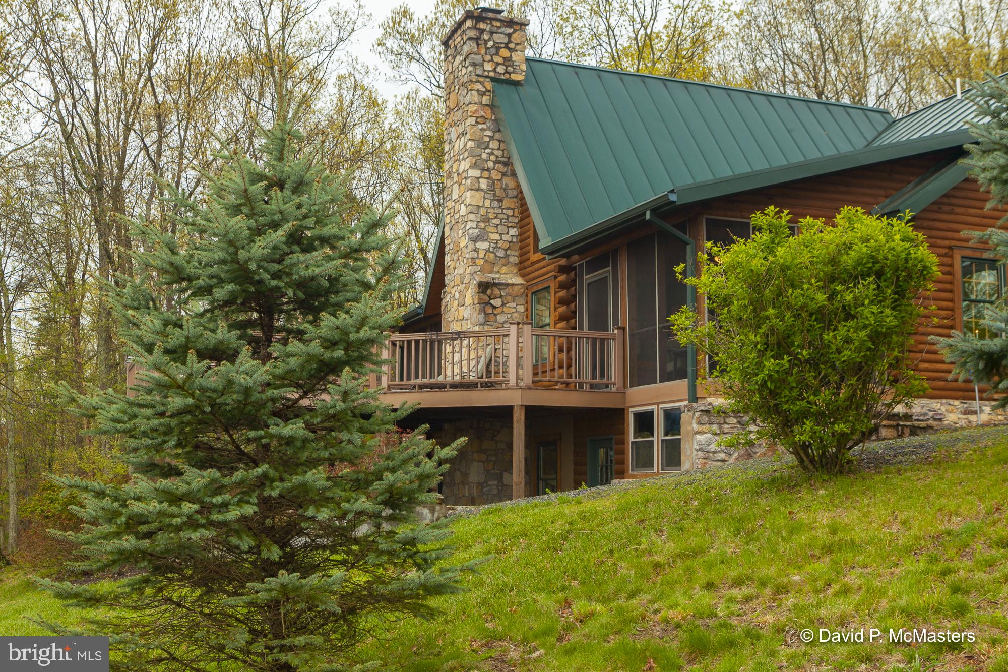 11600 Valley Road Berkeley Springs, WV 25411 - Photo 8 of 113