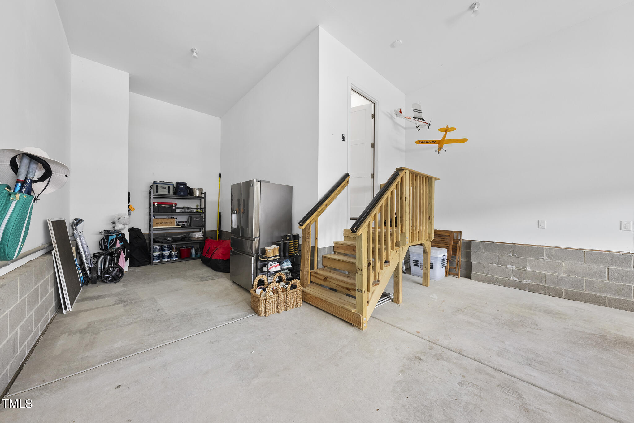 129 Damsire Way Cary, NC 27513 - Photo 31 of 33 a view of a livingroom with furniture and furniture