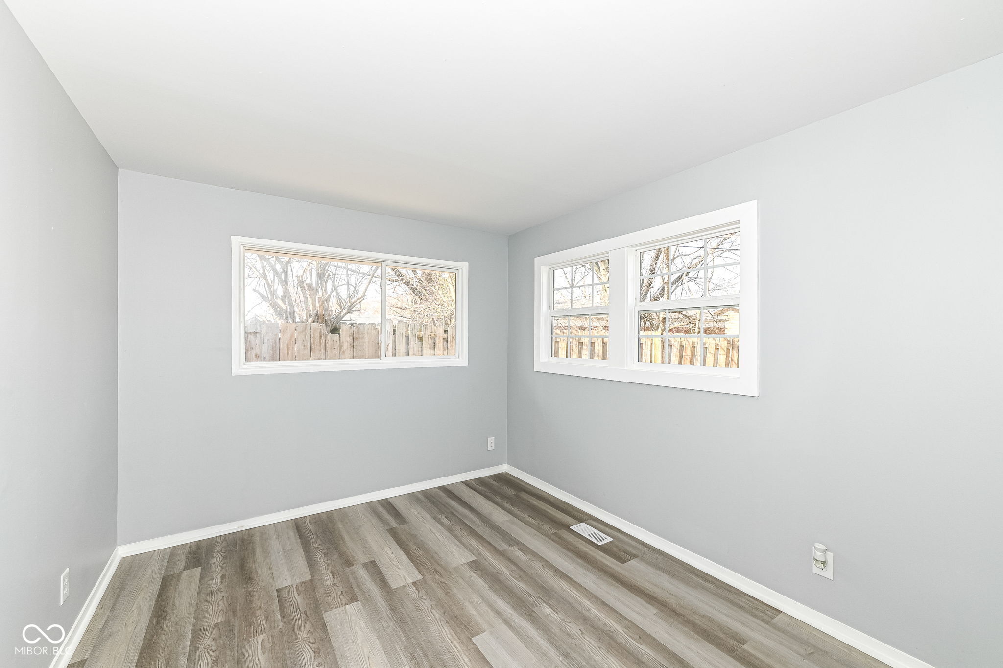 8026 Roy Road Indianapolis, IN 46219 - Photo 20 of 28 Gallery Image 20