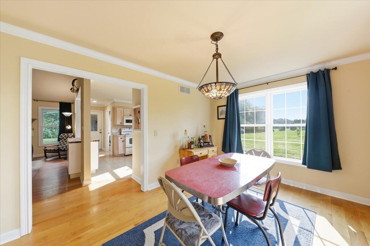 8296 Kelly Road Burlington, KY 41005 - Photo 12 of 43 19-Dining