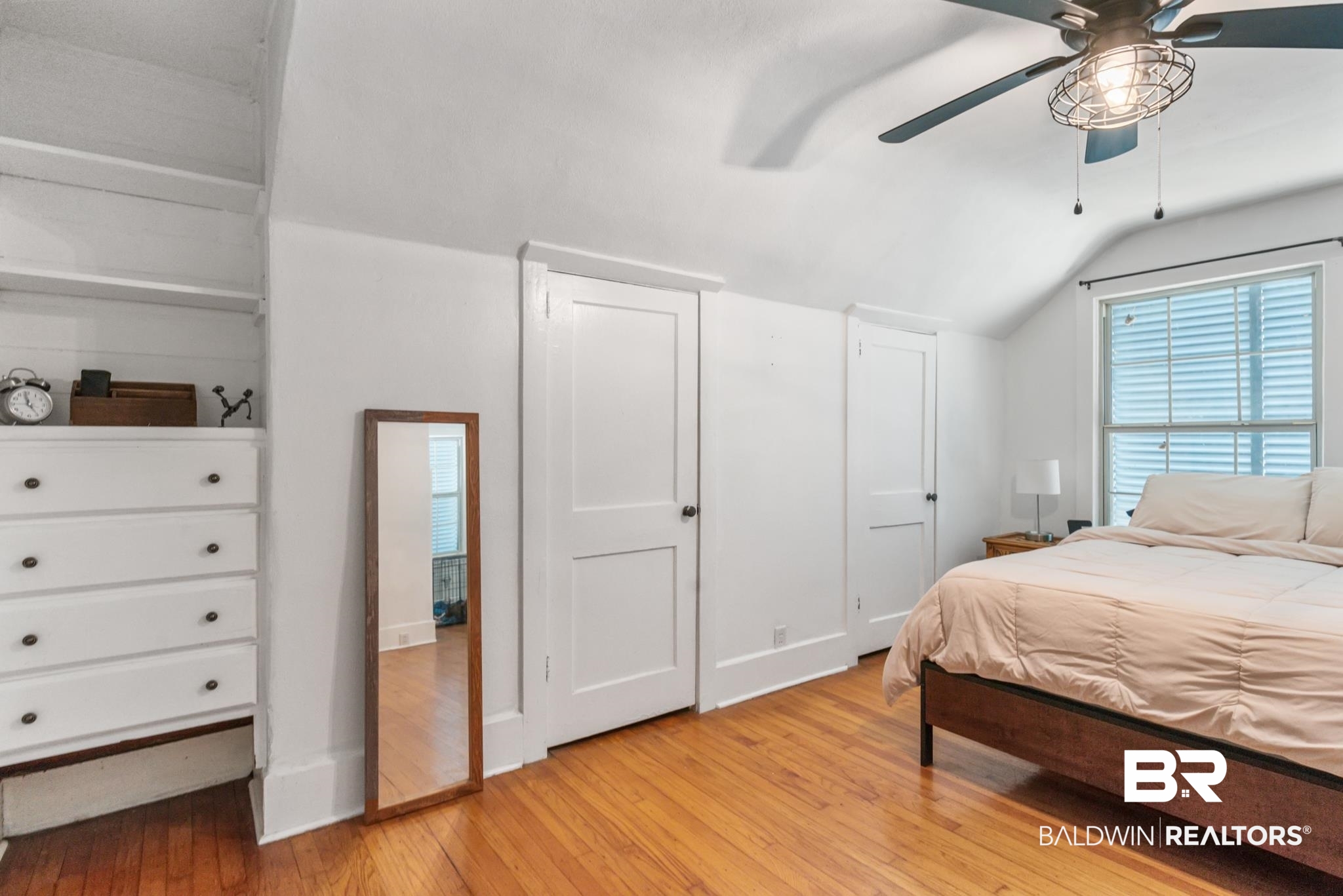 114 Crenshaw Street Mobile, AL 36606 - Photo 37 of 49 Bedroom featuring lofted ceiling, light hardwood / wood-style floors, and ceiling fan