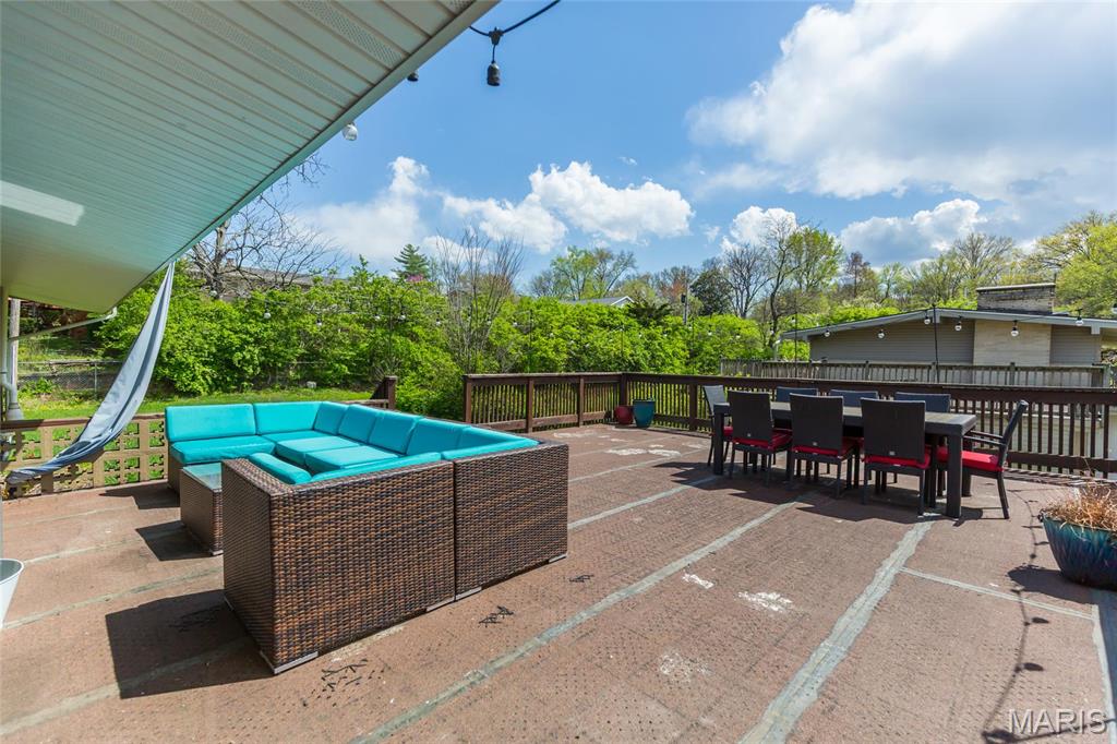 86 Pebblebrook Lane St. Louis, MO 63146 - Photo 42 of 47