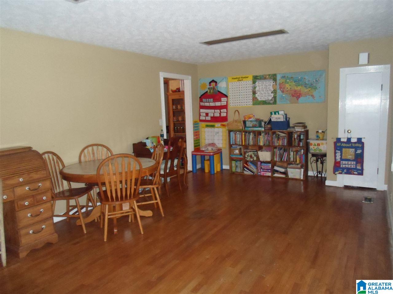 423 Hutto Hill Road Anniston, AL 36201 - Photo 12 of 38