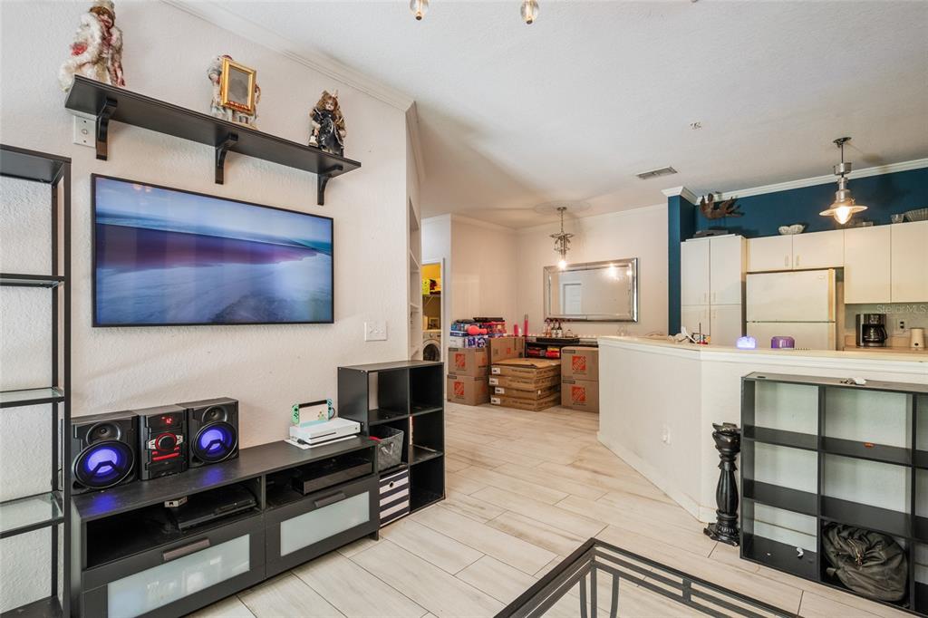 3605 Conroy Road, Unit 516 Orlando, FL 32839 - Photo 15 of 34 Gallery Image 15