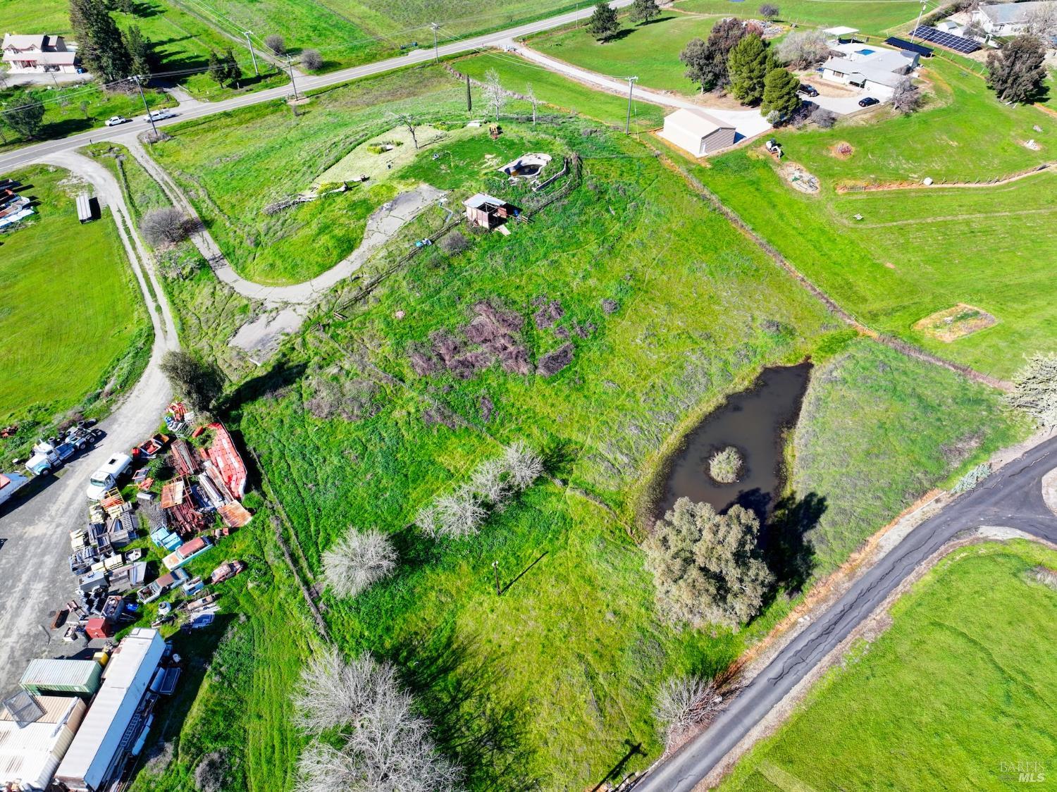 7668 English Hills Road Vacaville, CA 95688 - Photo 13 of 83
