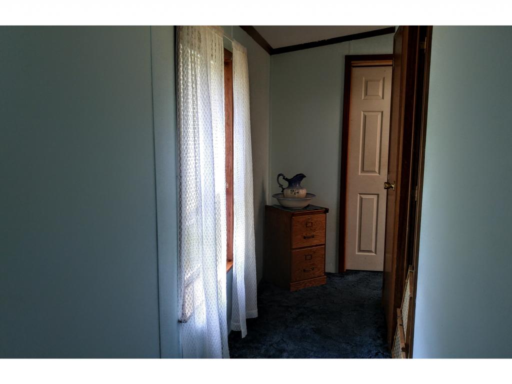 70 Center Trailer Park Road Waterbury, VT 05676 - Photo 13 of 18 Gallery Image 13