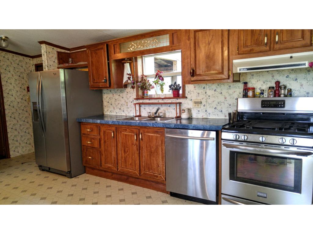 70 Center Trailer Park Road Waterbury, VT 05676 - Photo 3 of 18 Gallery Image 3